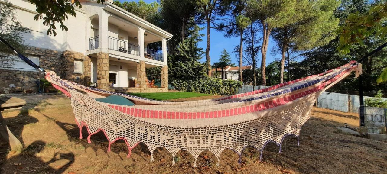 Entre Pinos Y Medusas Apartment Pedrezuela Luaran gambar